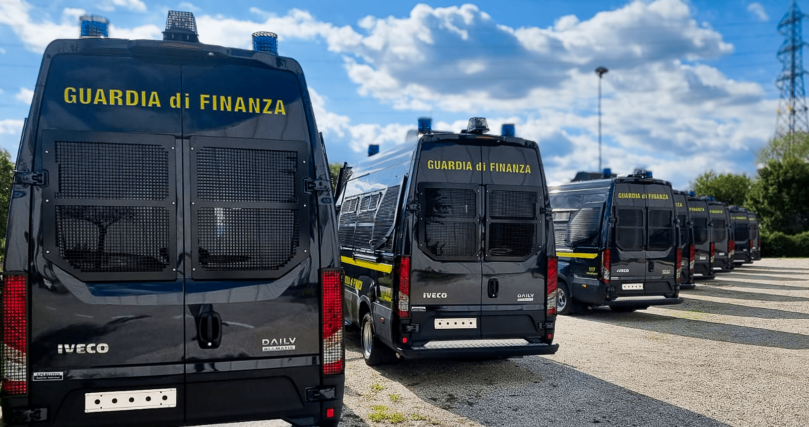 iveco daily guardia di finanza